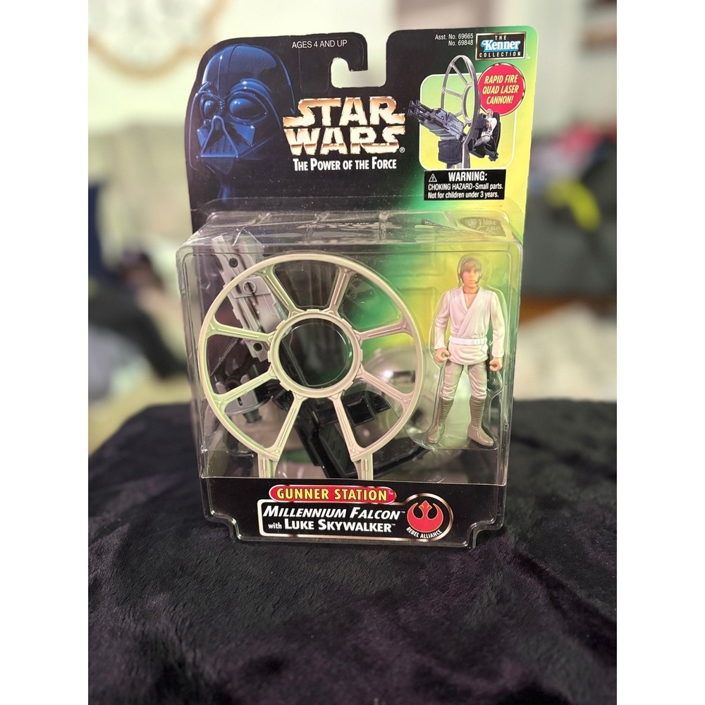 Star Wars Power of the Force Millennium Falcon Gunner Station Luke Skywalker 97